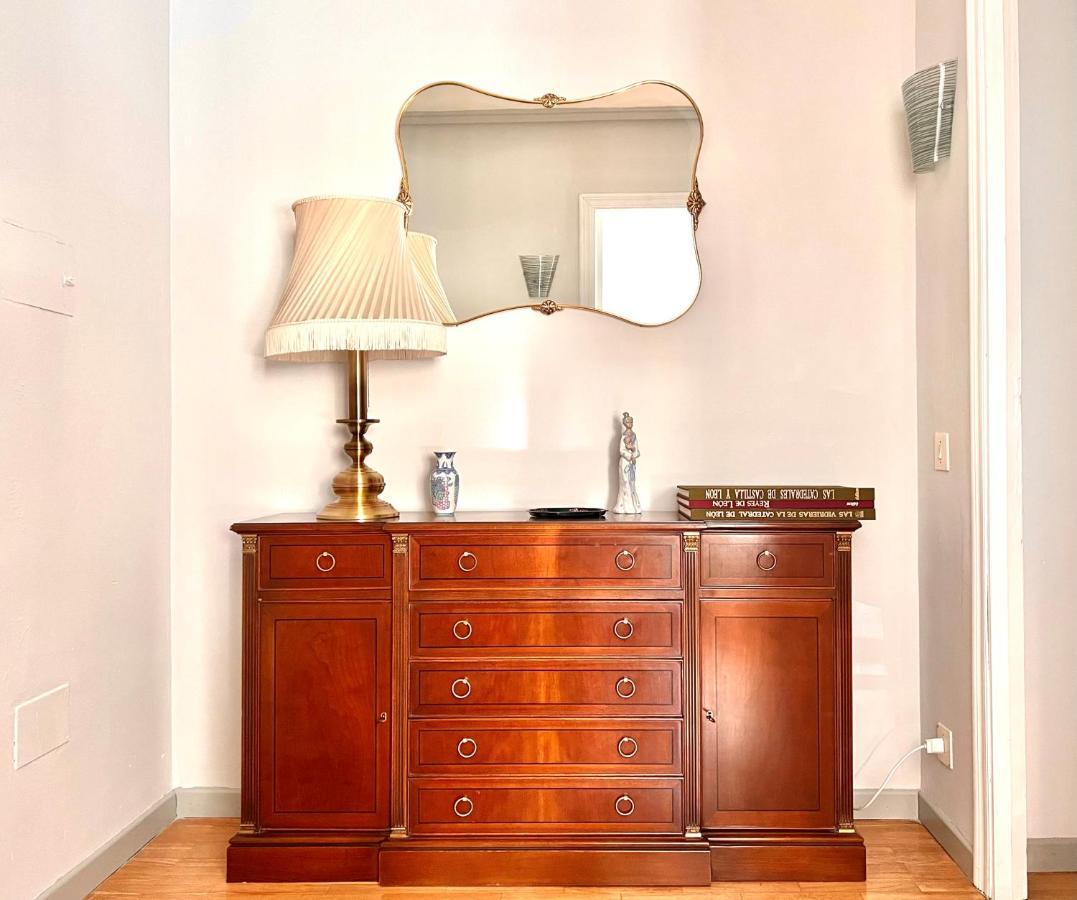 Housing Leon Santa Marina Apartment Bagian luar foto